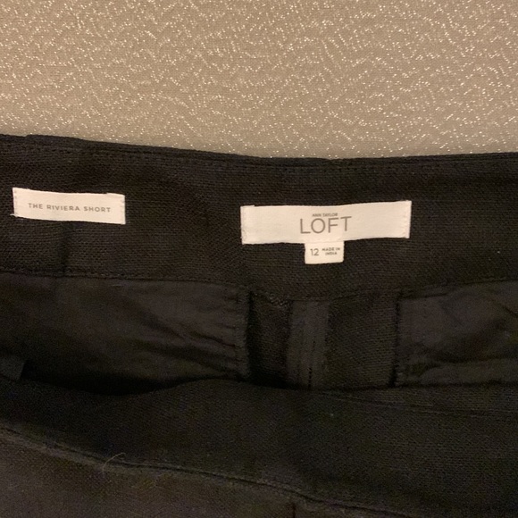 LOFT Fringe bottom shorts in Black Cotton & Linen blend, size 12 - Picture 2 of 7